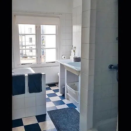 Appartement Beautiful Apartement Ginnekenweg 115m2 `2nd&3rd Floor' - 2 Terraces Breda